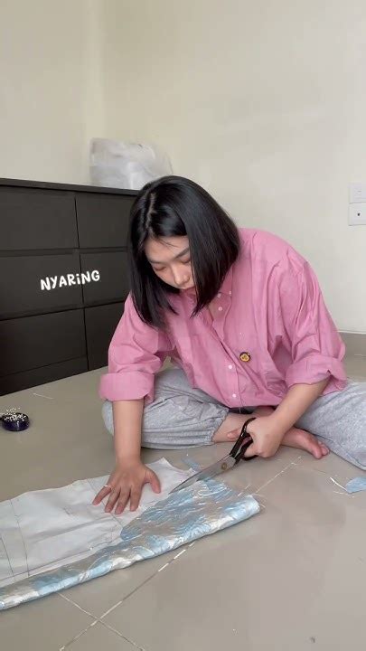 Kain Pekpek ASMR.
